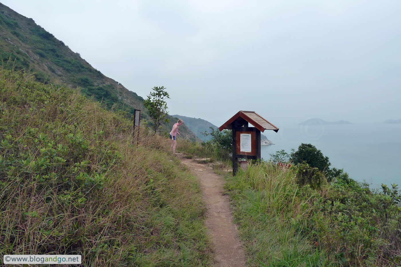 Lantau Trail 7 - Toward section 8